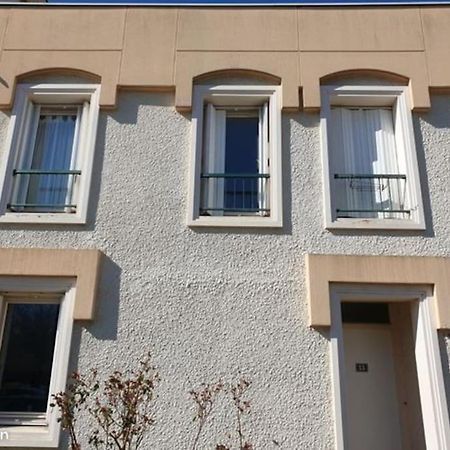 Maison De Ville 102M2 3 Chambres Montigny-le-Bretonneux Exterior foto